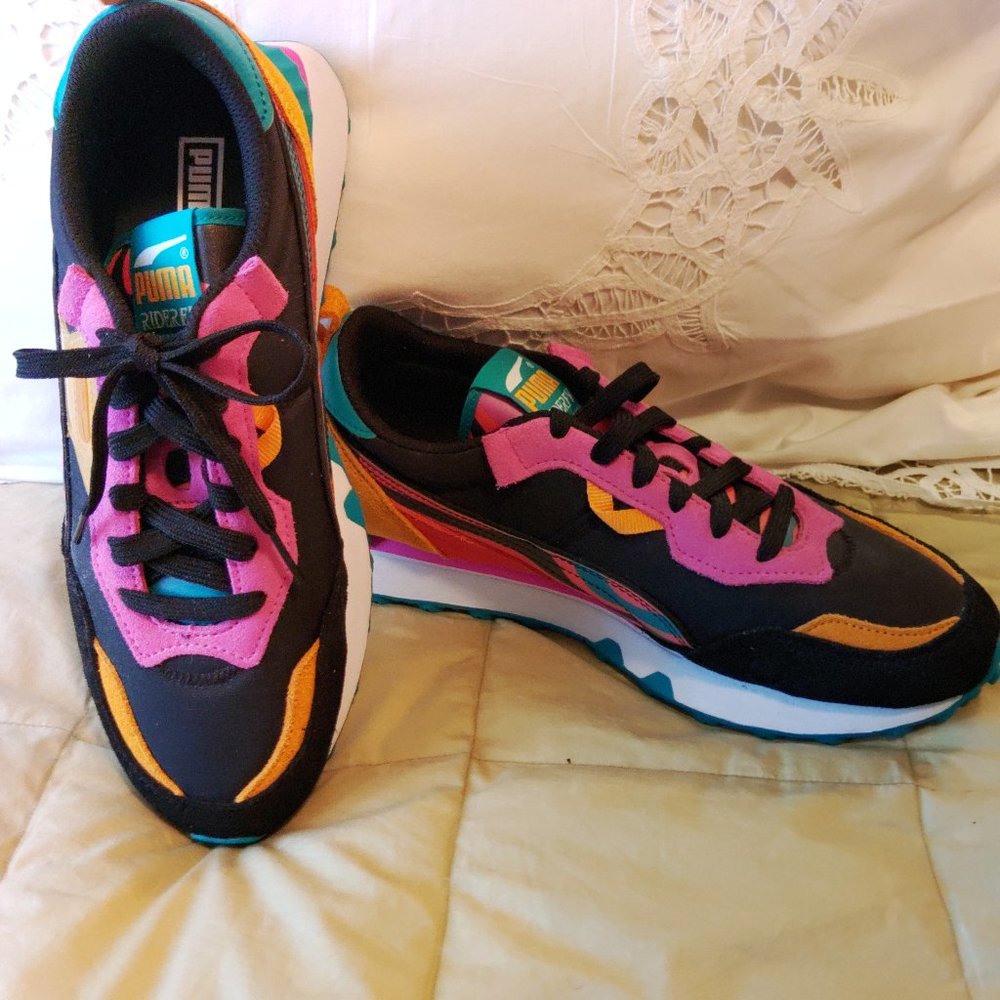 Puma - Rider FV Lava Lace Up Sneaker - Women's Size 8.5